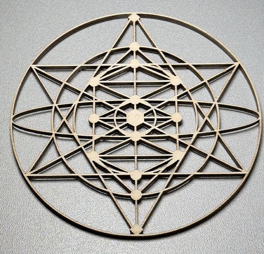 geometrisches Mandala aus Holz